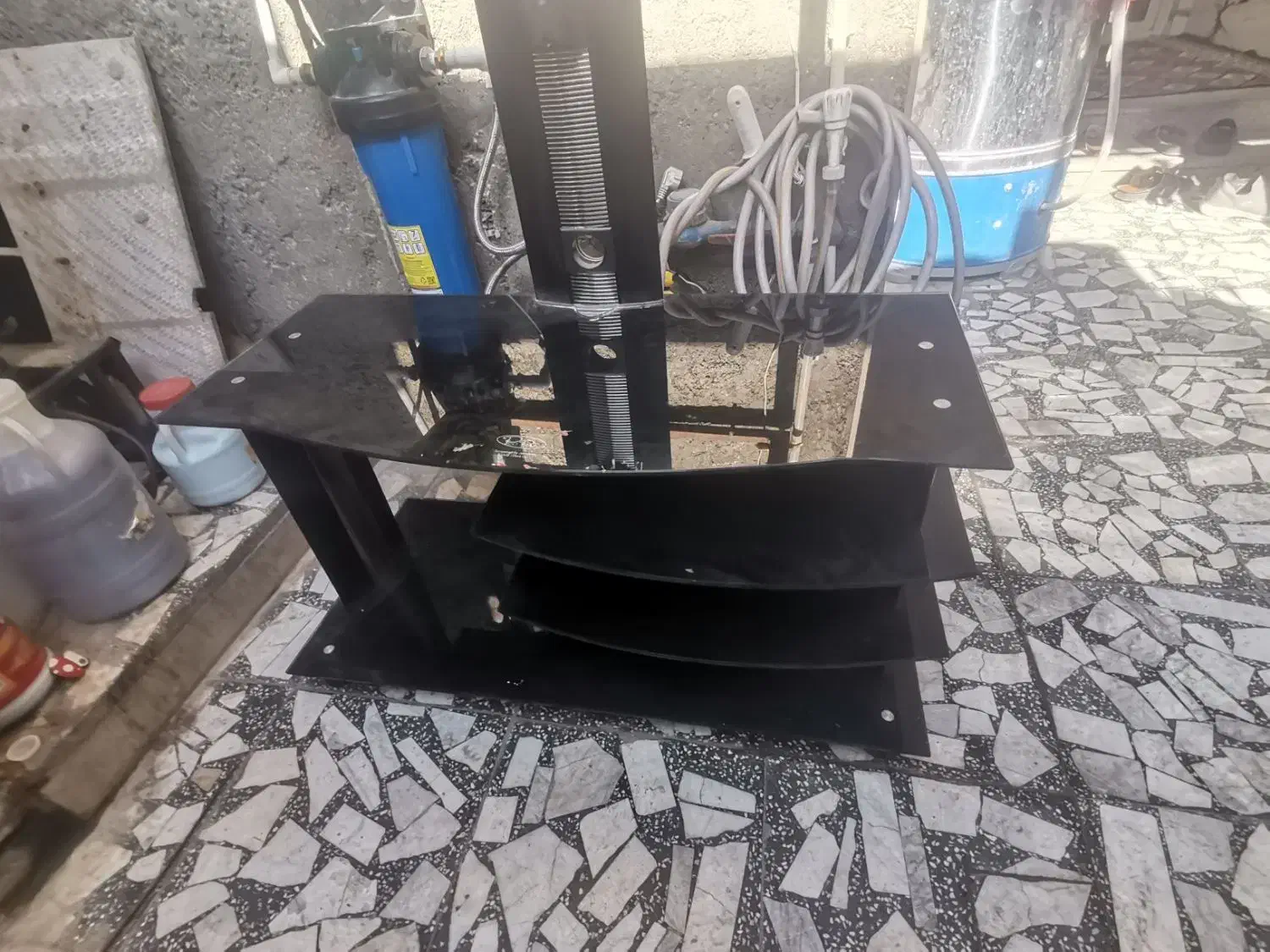 میز تلورزیون سالم و بسیار تمیز|میز تلویزیون|گنبد کاووس, |دیوار