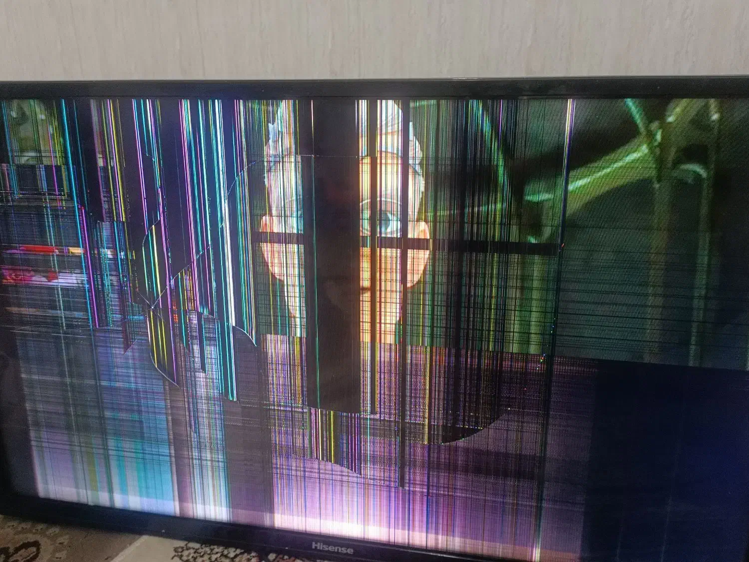 ال ای دی 32شکسته همراه باکنتورول|تلویزیون و پروژکتور|مشهد, علی آباد|دیوار