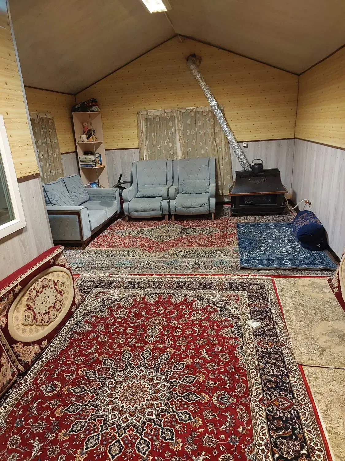 کلبه باغ الشتر روستای کرم الهی هنام|اجارهٔ کوتاه‌مدت ویلا و باغ|خرم‌آباد, |دیوار