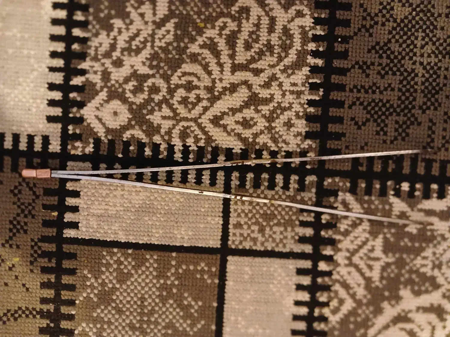 انبر منقل|کلکسیون اشیاء عتیقه|فولادشهر, B4|دیوار