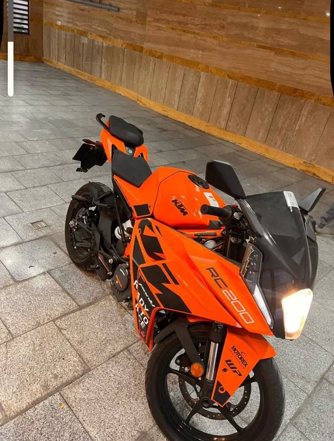 کی تی ام ارسی200 خشک بدون نقطه|موتورسیکلت|تهران, تهرانپارس جنوبی|دیوار