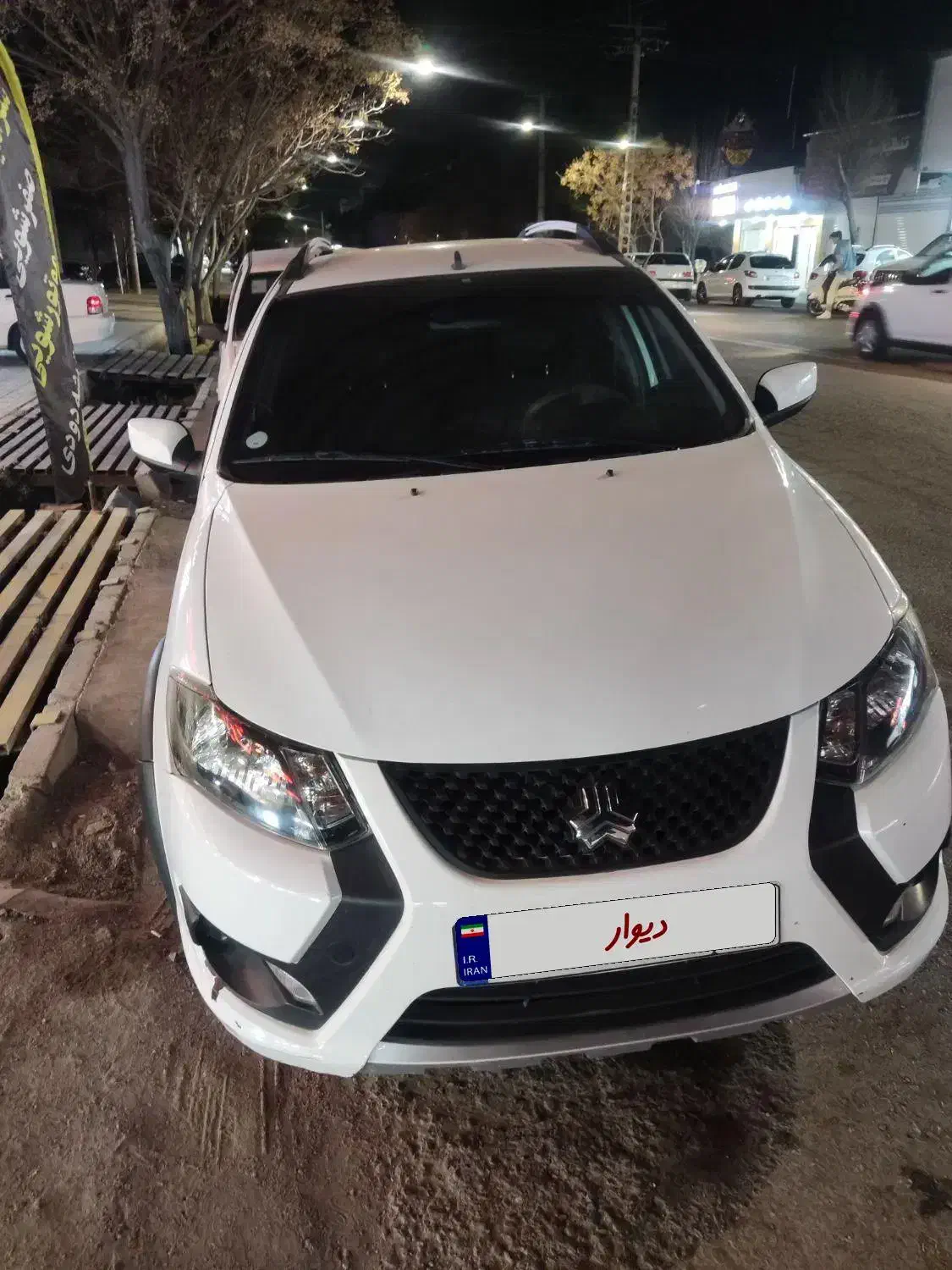 کوئیک مدل ۴۰۲|خودرو سواری و وانت|سیرجان, |دیوار