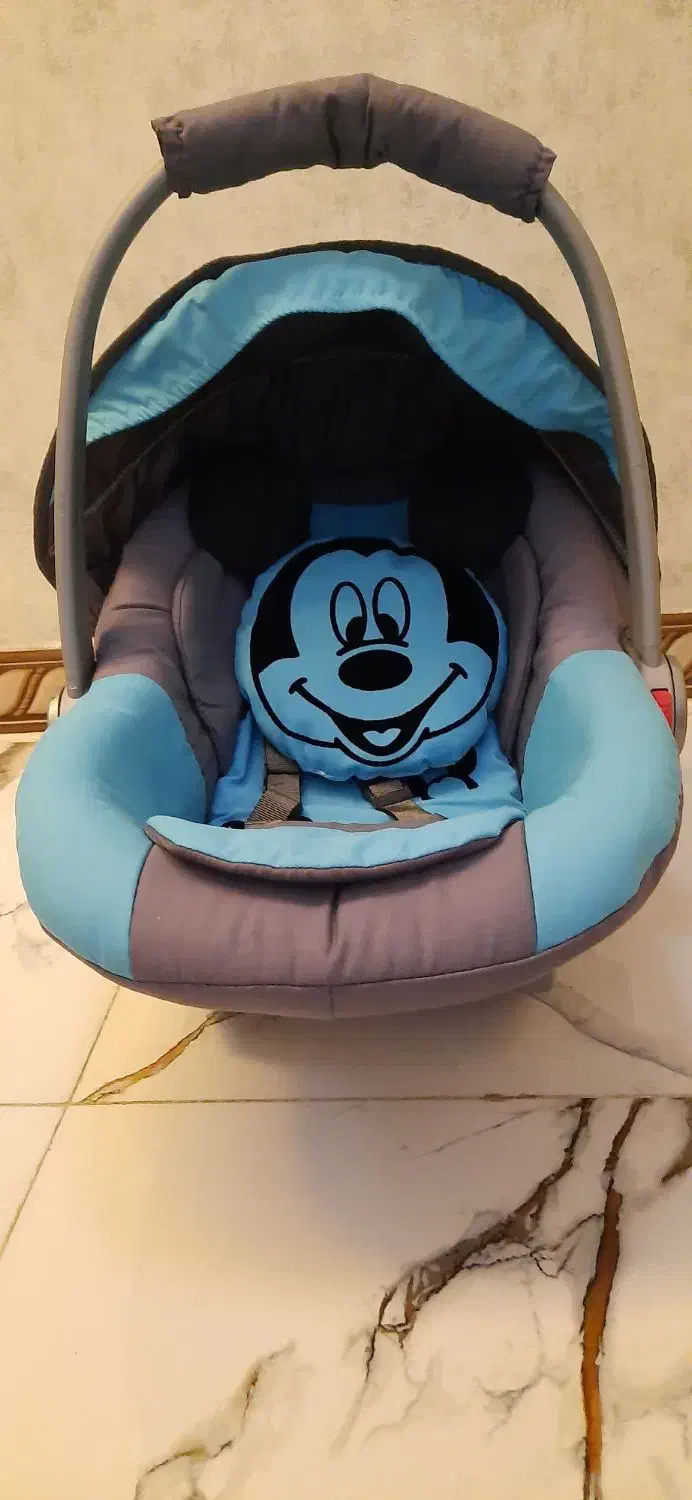 کالسکه و کریر به همراه محافظ جلوی کالسکه|کالسکه و لوازم جانبی|لاهیجان, مهرگان|دیوار