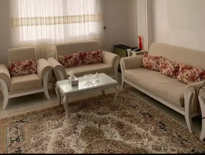 مبل وجلومبلی|مبلمان خانگی و میز عسلی|رشت, کوی مهر|دیوار