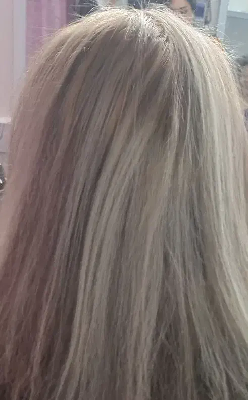 رنگ و لایت فقط یک میلیون تا یک ماه|خدمات آرایشگری و زیبایی|سبزوار, گلشن|دیوار