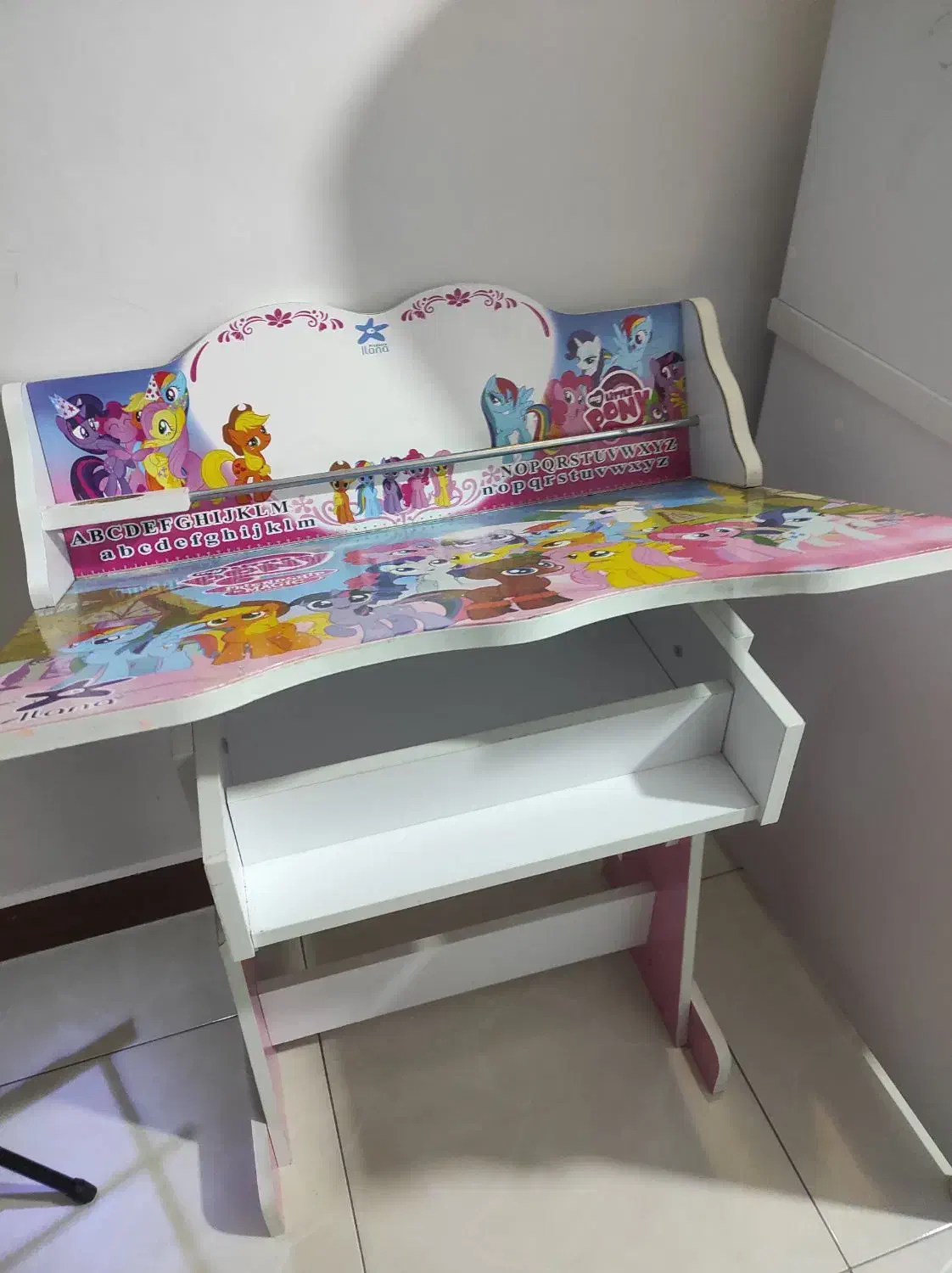 میز تحریر کودک|میز تحریر و کامپیوتر|قائمشهر, |دیوار