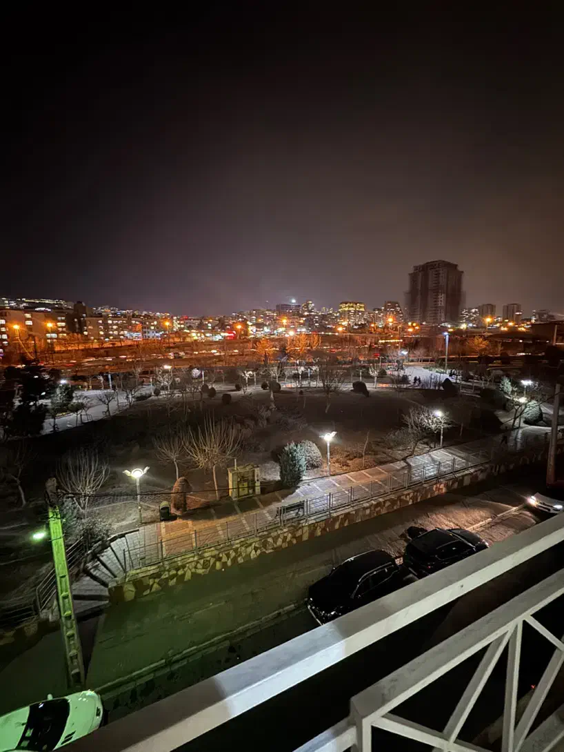 ۱۷۸ متر ۳ خواب  ۲ پارکینک کمالی شرقی