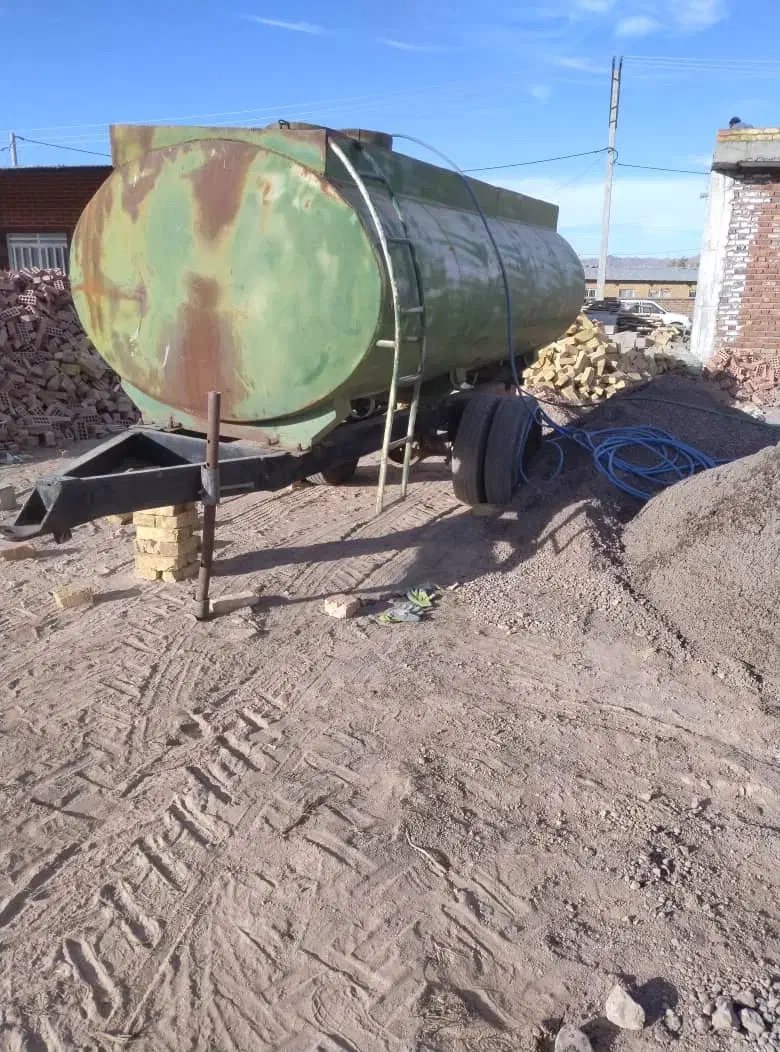 تانکر ۷۰۰۰هزار لیتری با شاسی|مصالح و تجهیزات ساختمان|لاله زار, |دیوار