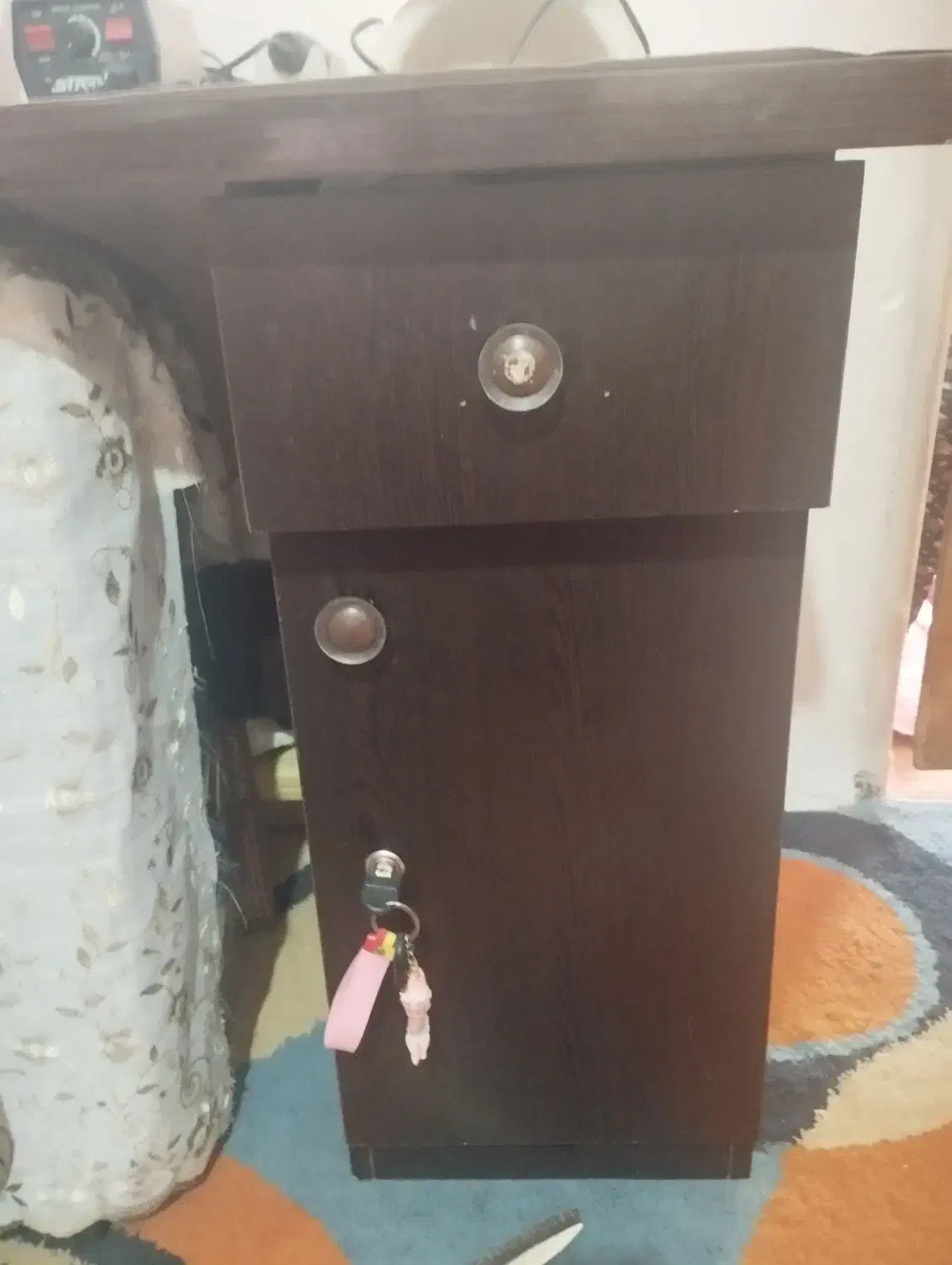 میز تحریر|میز تحریر و کامپیوتر|فیروزآباد (لرستان), |دیوار