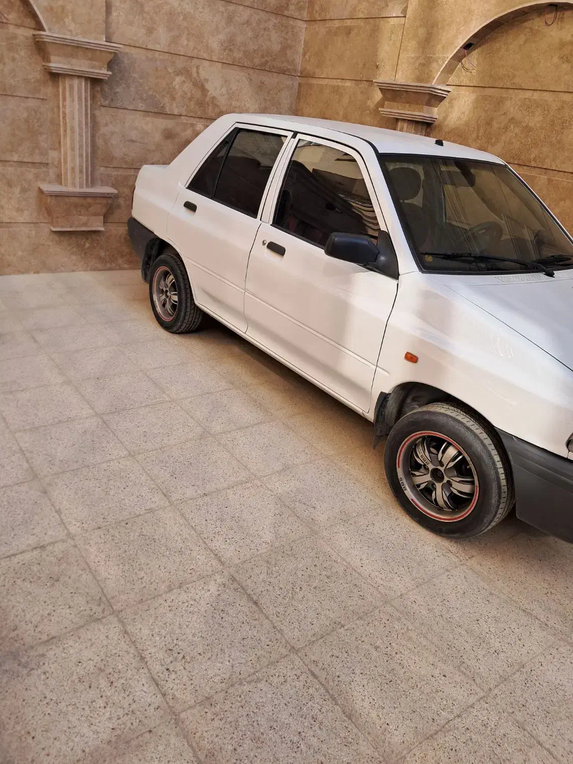 پراید کم کار بسیار تمیز|خودرو سواری و وانت|شاهینشهر, خبرنگار|دیوار