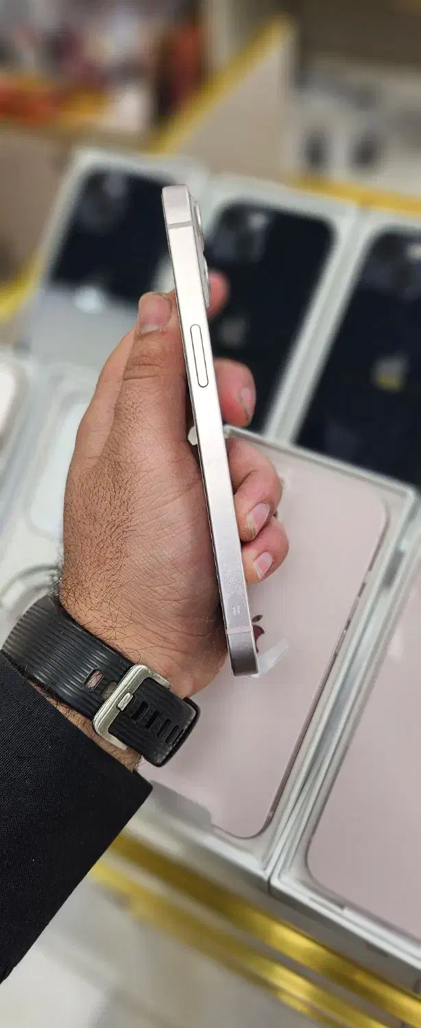 اپل 13normal حافظه ۱۲۸ گیگابایت با مهلت تست|موبایل|تهران, آشتیانی|دیوار