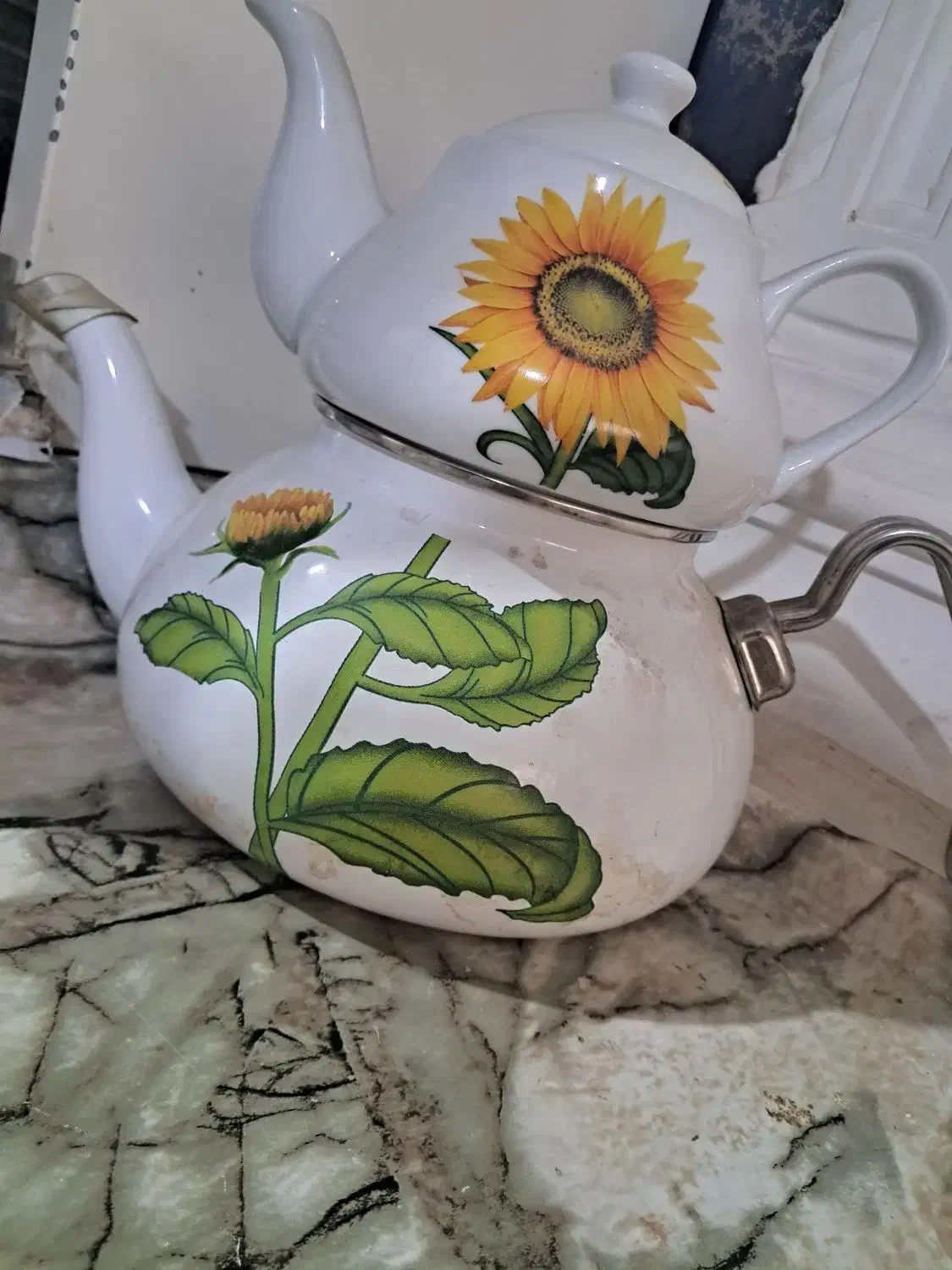 قوری کتری لعابی|قوری، کتری، قهوهساز دستی|ایذه, |دیوار