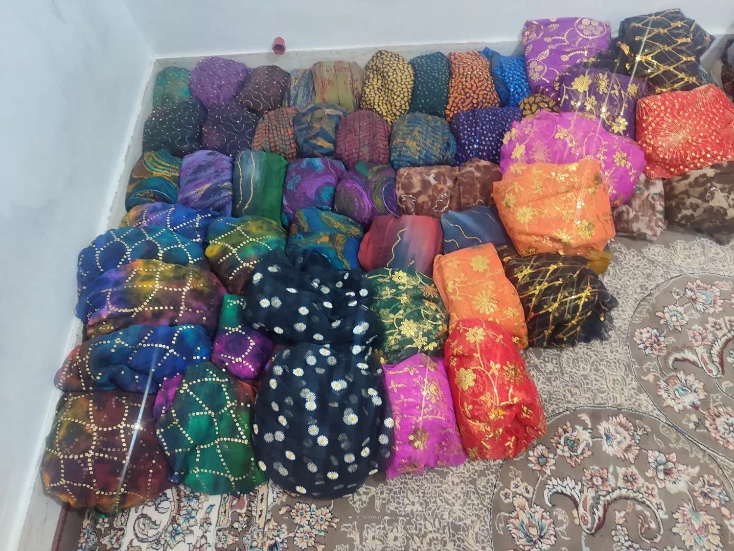 پارچه لباس کوردی به قیمت عمده|لباس|سرپل ذهاب, |دیوار