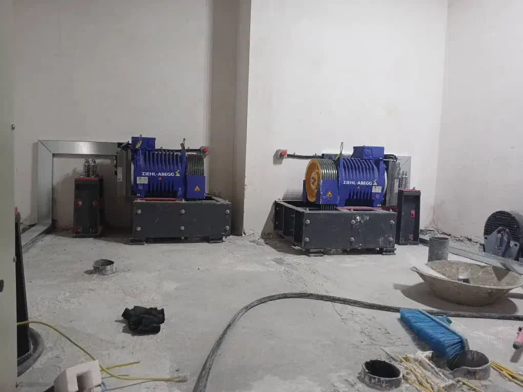 فروش سرویس وتعمیرات تزئینات کابین آسانسور|خدمات پیشه و مهارت|شیراز, میانرود|دیوار