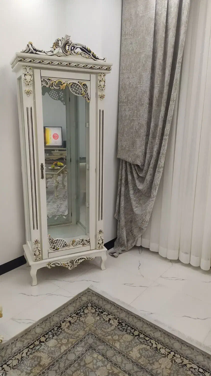 بوفه|بوفه، ویترین، کنسول|فردیس, منظریه|دیوار