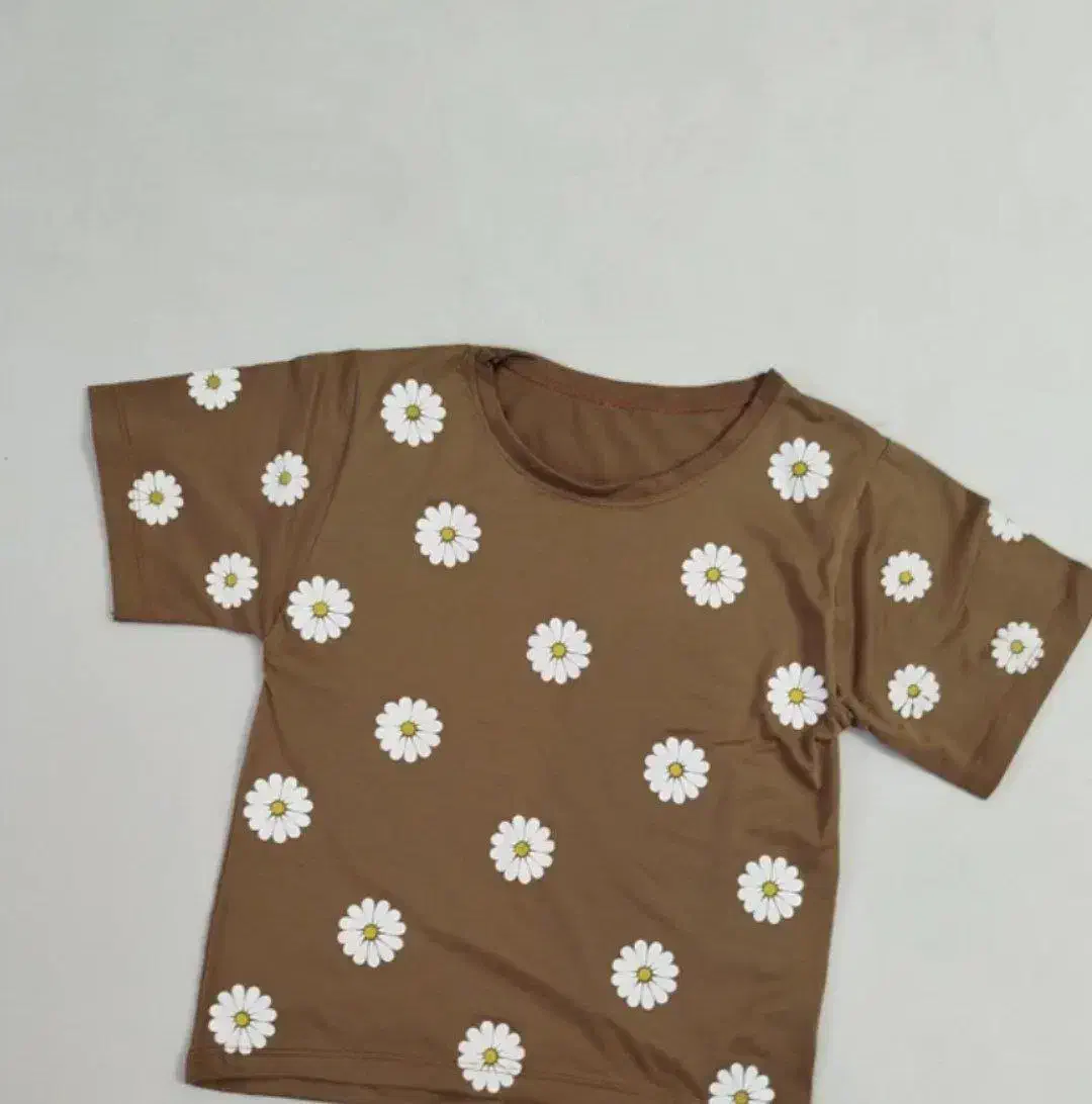 لباس|لباس|گرمسار, |دیوار