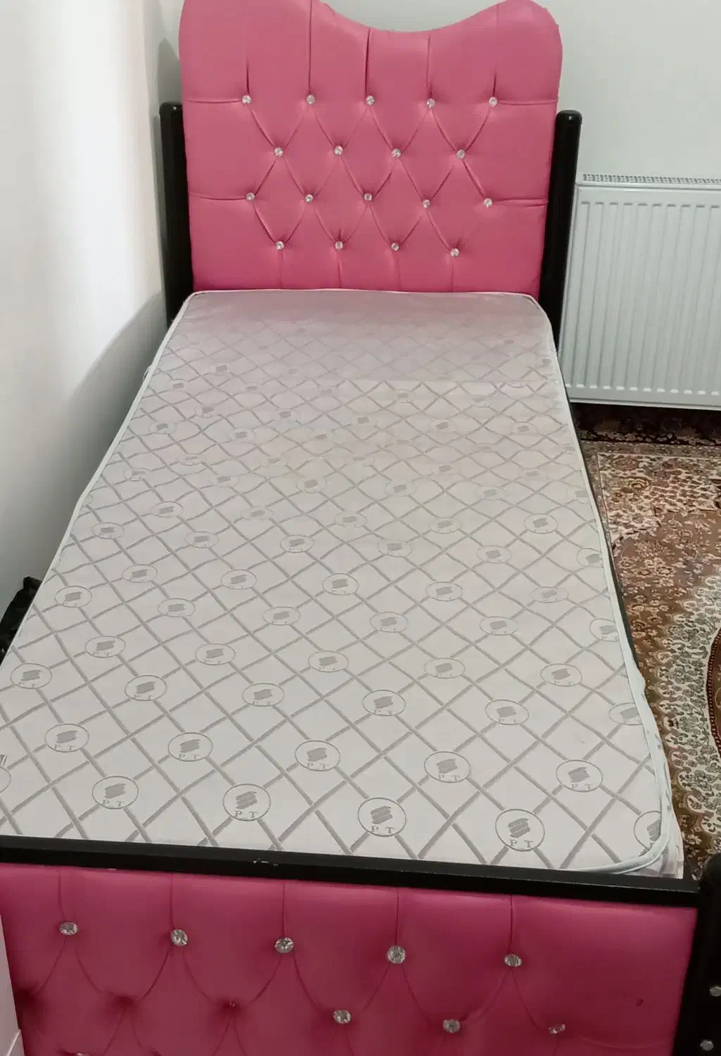 تخت یک نفره|تخت و سرویس خواب|سنندج, |دیوار