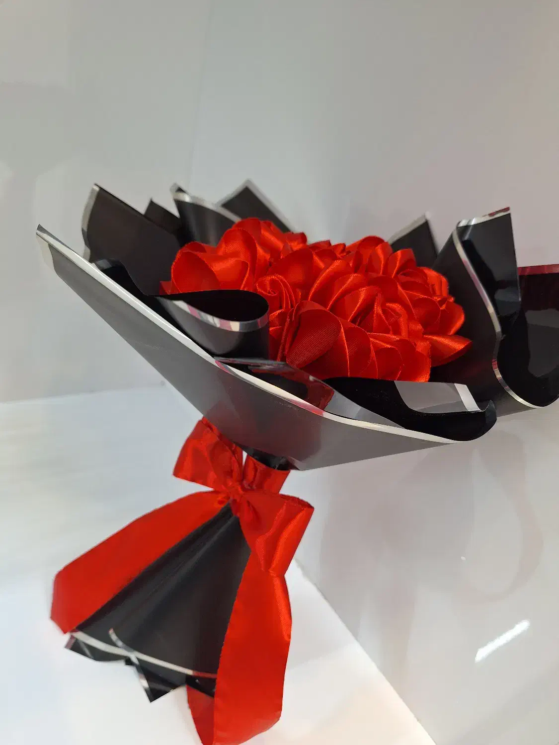 گل ربانی شاخه ای ۲۴|گل مصنوعی|قم, نخودی|دیوار