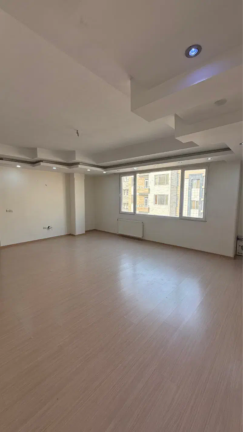 اجاره آپارتمان ۱۱۰ متر*۲ خواب*عظیمیه*رو به نما|اجارهٔ آپارتمان|کرج, عظیمیه|دیوار