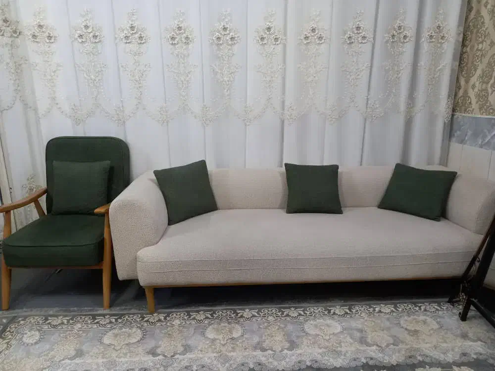 مبل ۹ نفره مینیمال درحد نو همراه پرده|مبلمان خانگی و میز عسلی|قنوات, |دیوار