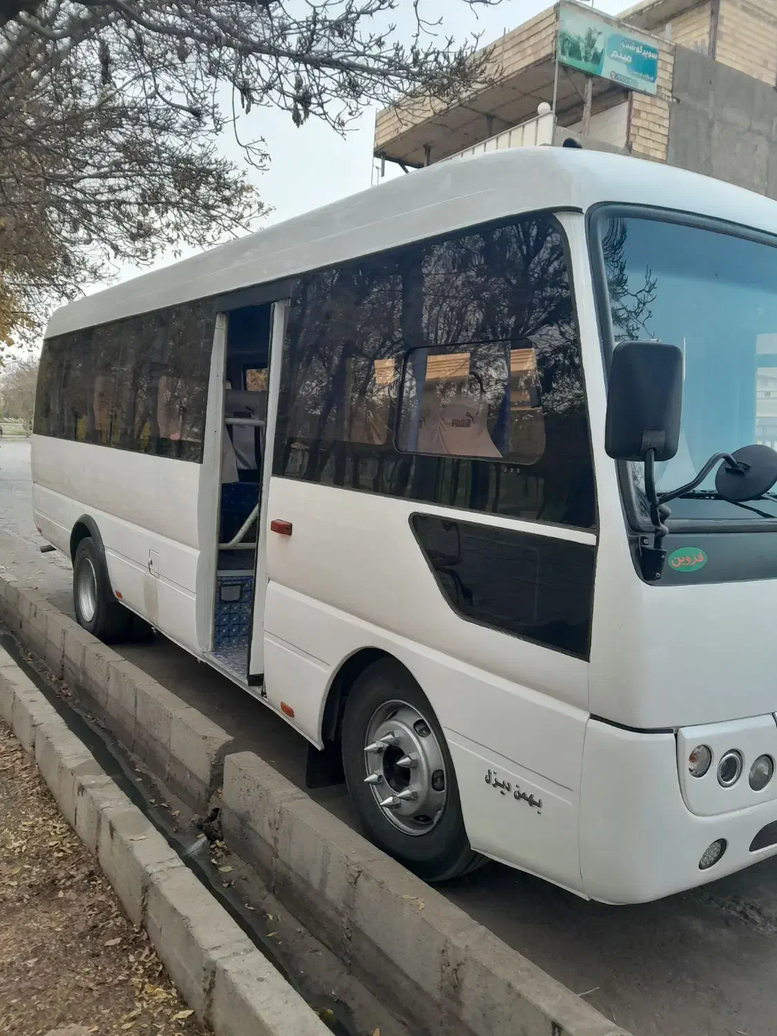 مینی بوس ایسوزو|خودرو سنگین|تهران, فردوس|دیوار