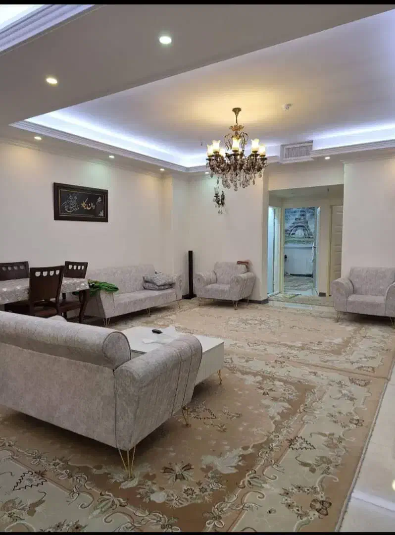 ۹۰متر/دو خواب/خوش نقشه و شیک/افراسیابی