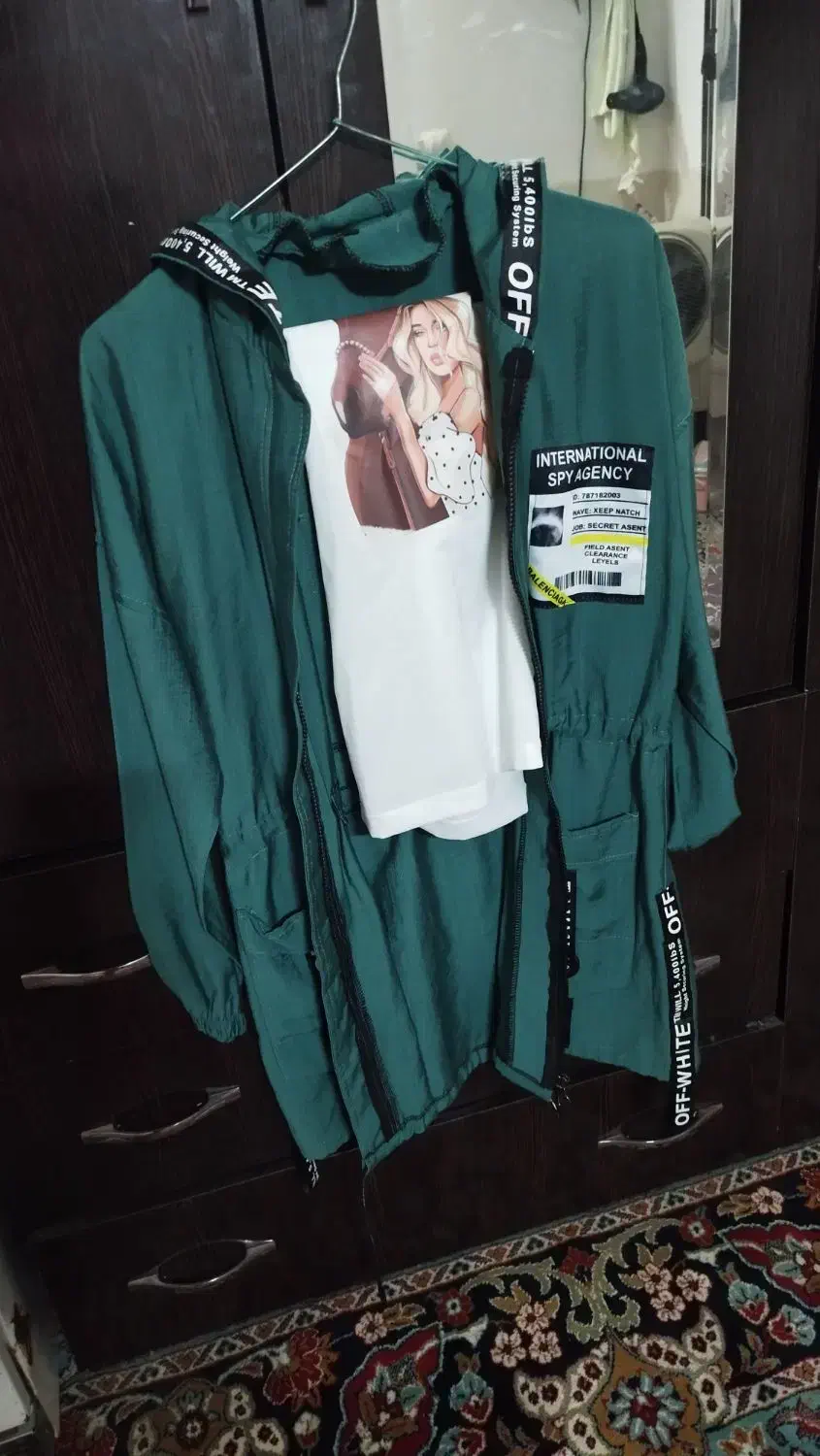 مانتو نو|لباس|حمیدیا, |دیوار