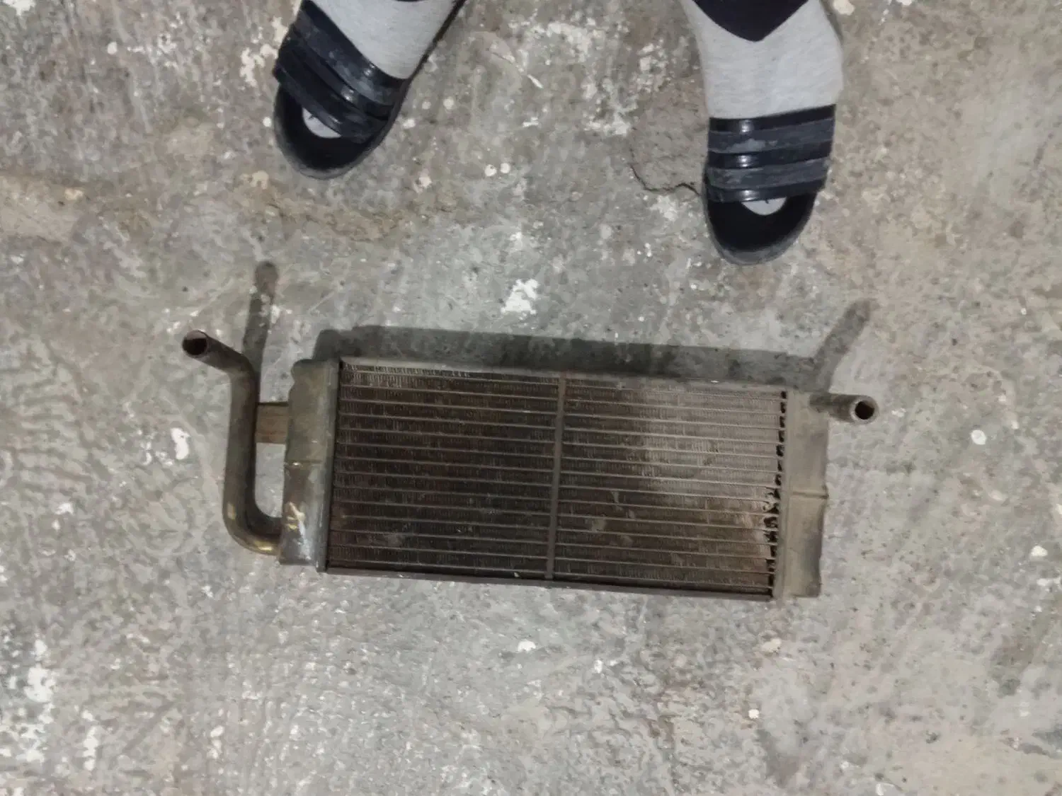 رادیاتور بنز هشت سیلندر|قطعات یدکی و لوازم جانبی|نوشین شهر, |دیوار