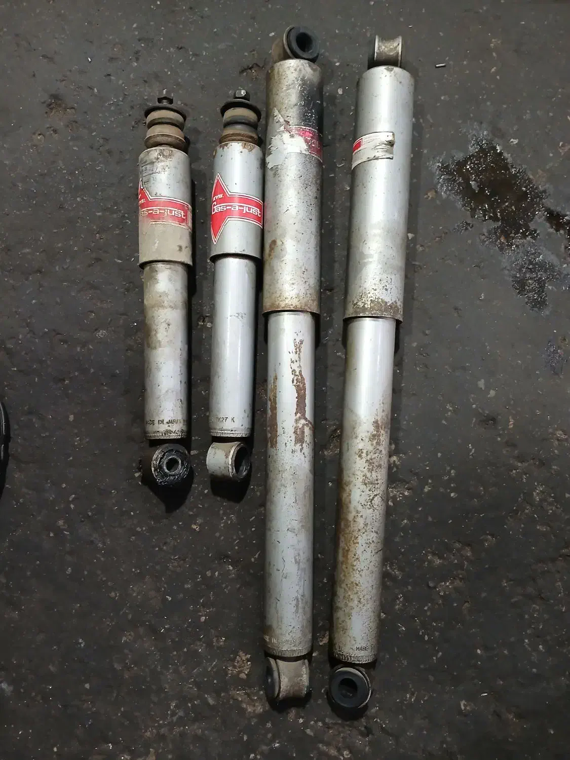 کمک رونیز پیکاب|قطعات یدکی و لوازم جانبی|لاهیجان, بوجایه|دیوار