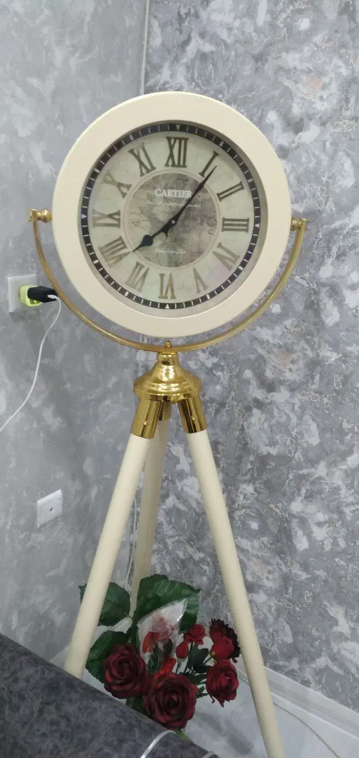 ساعت ایستاده|ساعت دیواری و تزئینی|آستارا, |دیوار