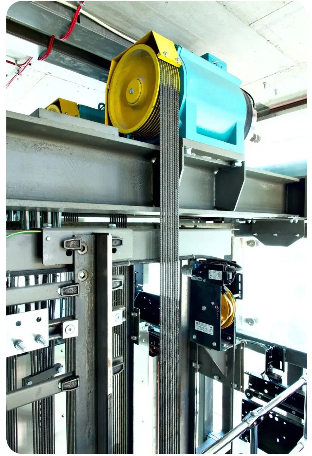 کار در نصب و سرویس آسانسور|استخدام صنعتی، فنی، مهندسی|میاندوآب, |دیوار