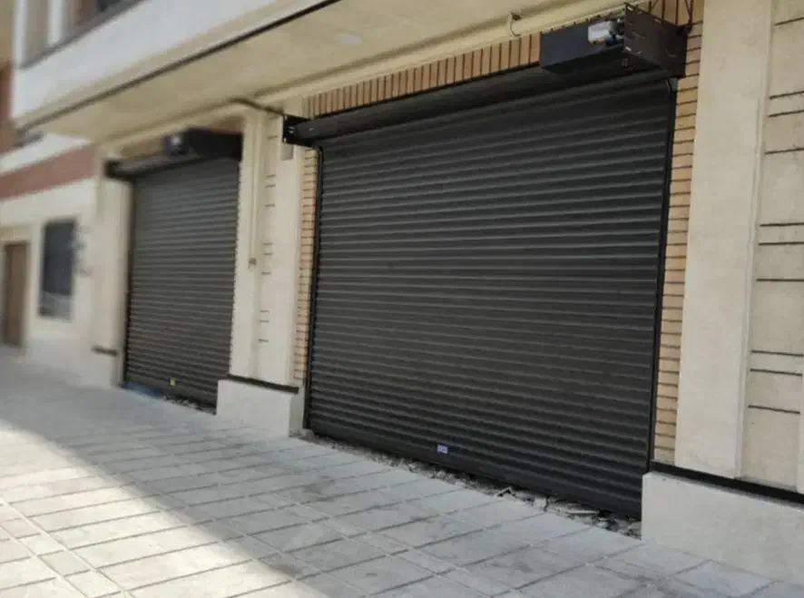 مغازه بر هفت تنان|اجارهٔ مغازه و غرفه|شیراز, هفت تنان|دیوار