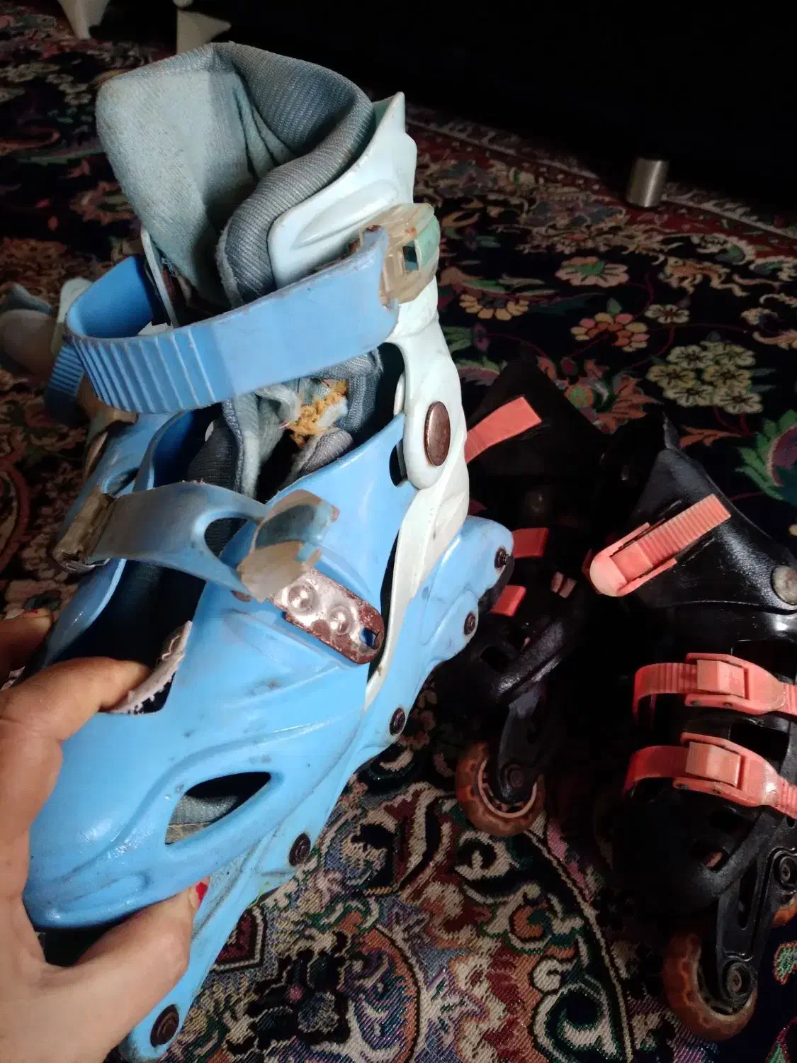 یک جفت اسکیت سالم  چهارچرخ|دوچرخه، اسکیت، اسکوتر|رشت, پاره بیجار|دیوار