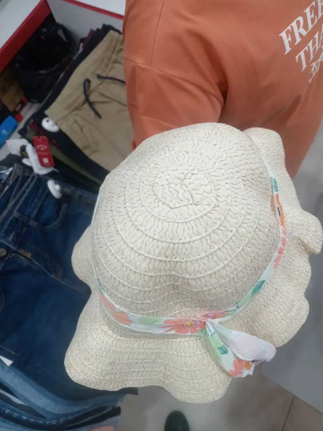 کلاه دخترانه شیراز300عدد|لباس|شیراز, لشکری‎|دیوار