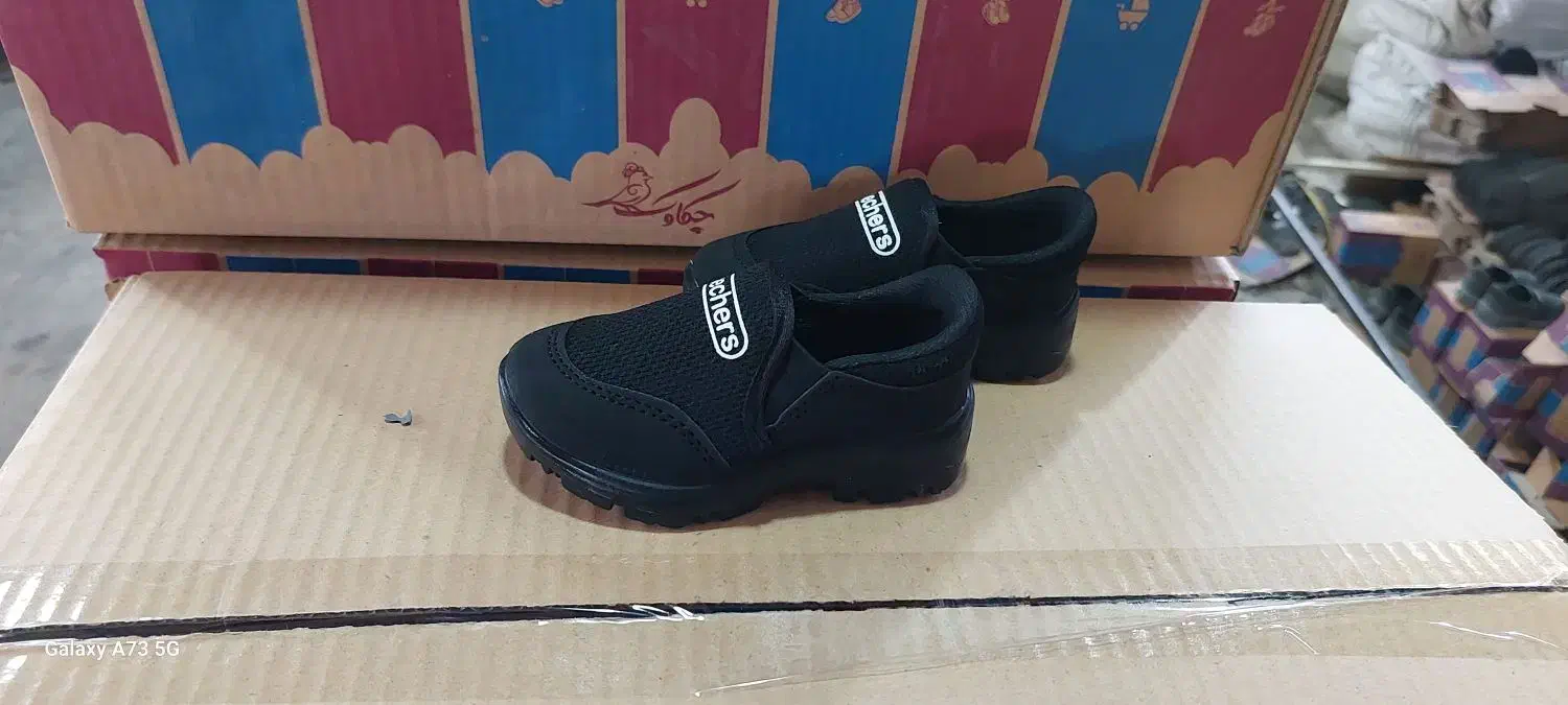 استخدام نیروی آقاوخانم درتولیدی کفش|استخدام صنعتی، فنی، مهندسی|قم, دانشگاه قم|دیوار