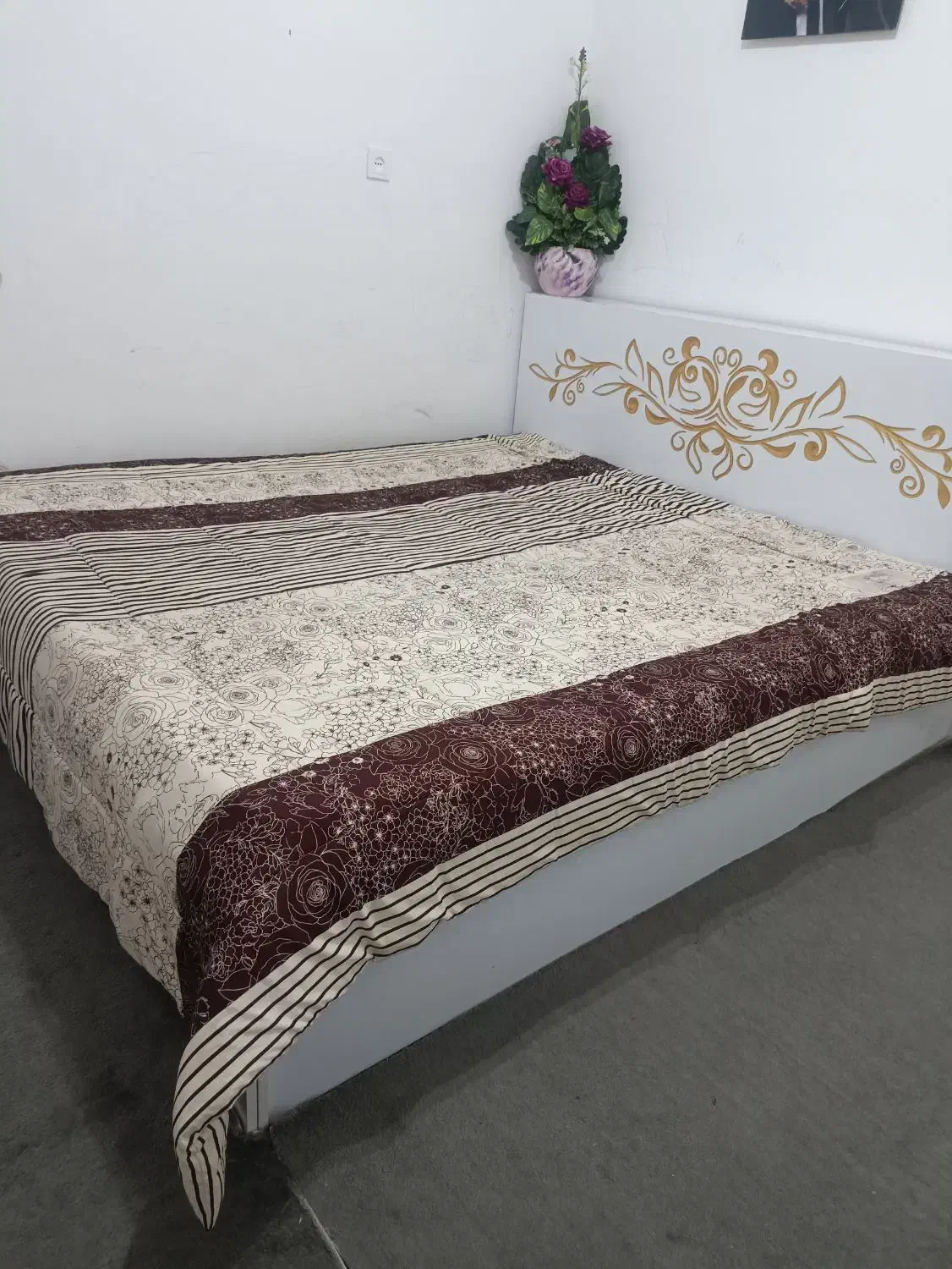 تخت دونفره|تخت و سرویس خواب|قائن, |دیوار