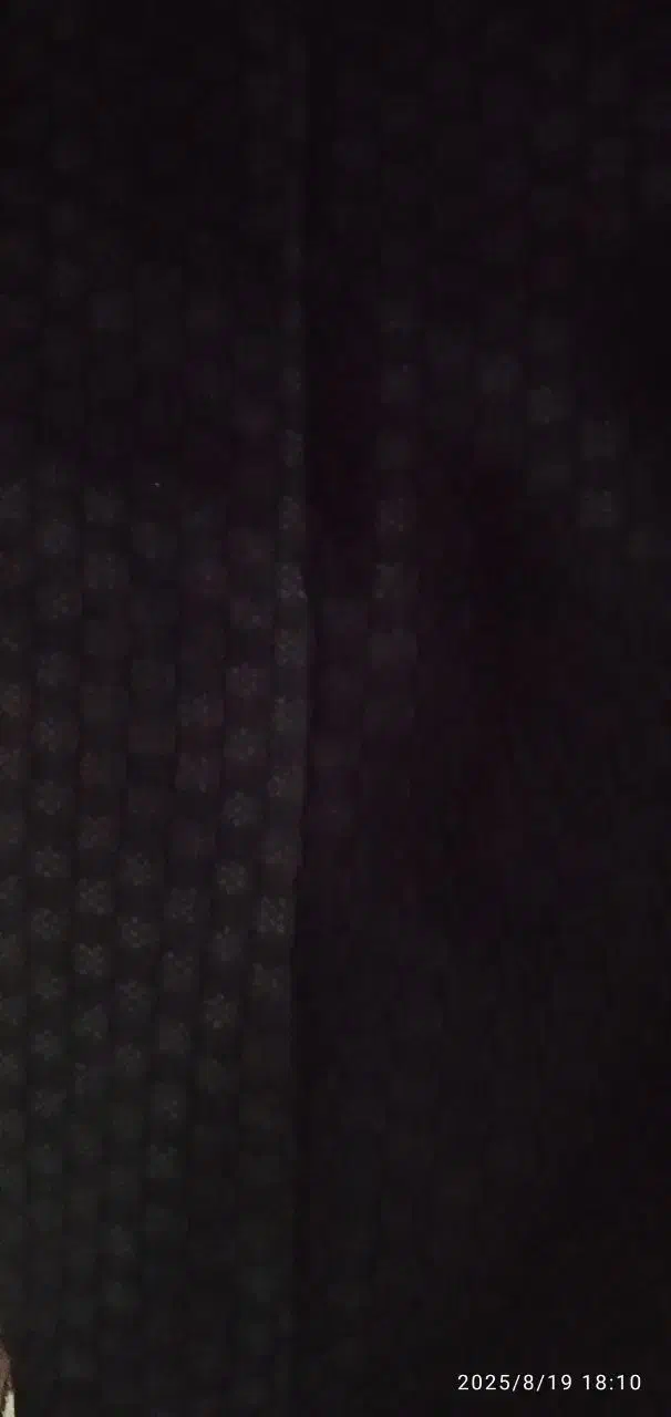 یک قواره پارچه چادر مشکی طرح دار|لباس|صفادشت, |دیوار