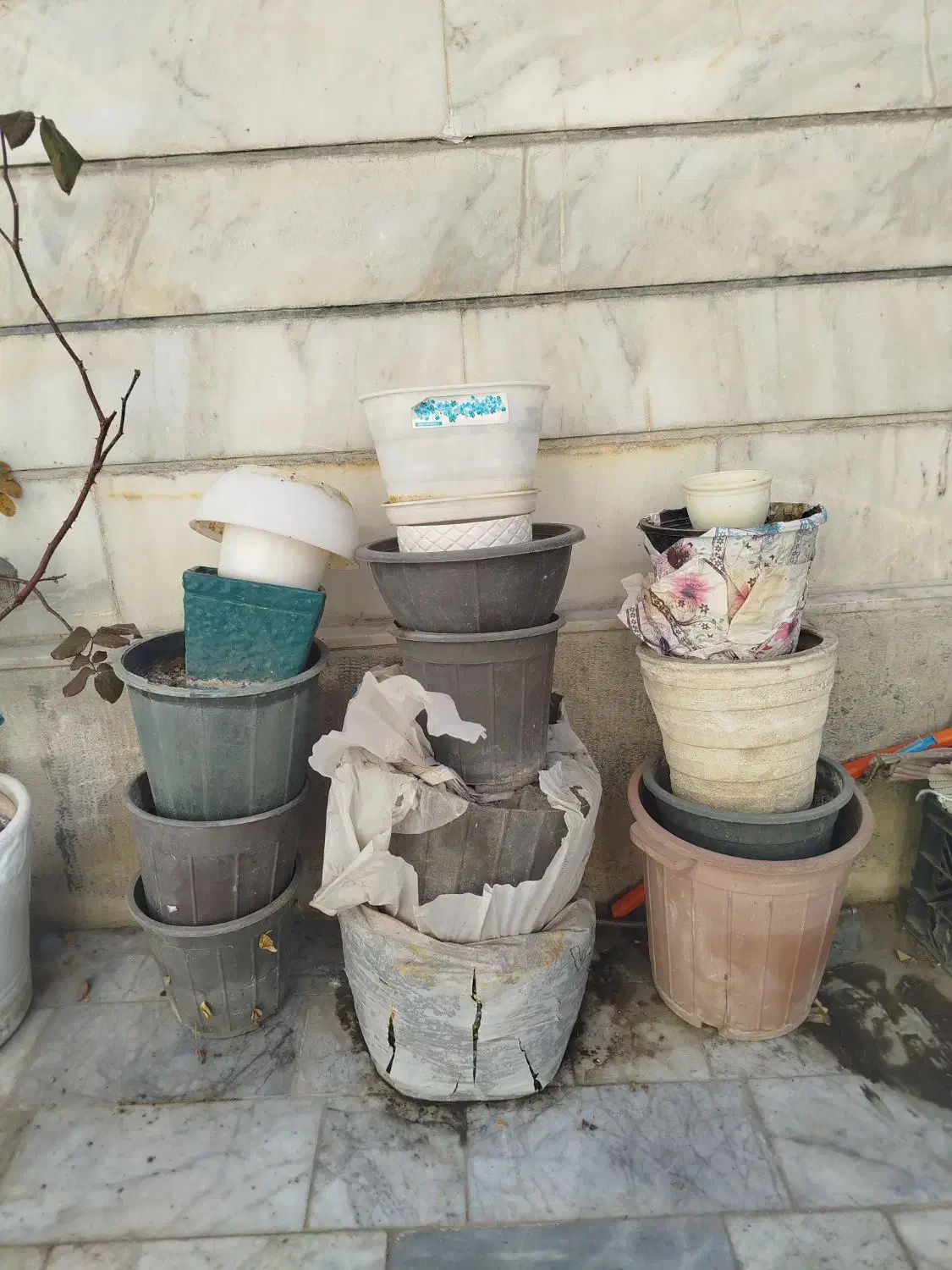 گلدان|گل مصنوعی|کرج, عظیمیه|دیوار