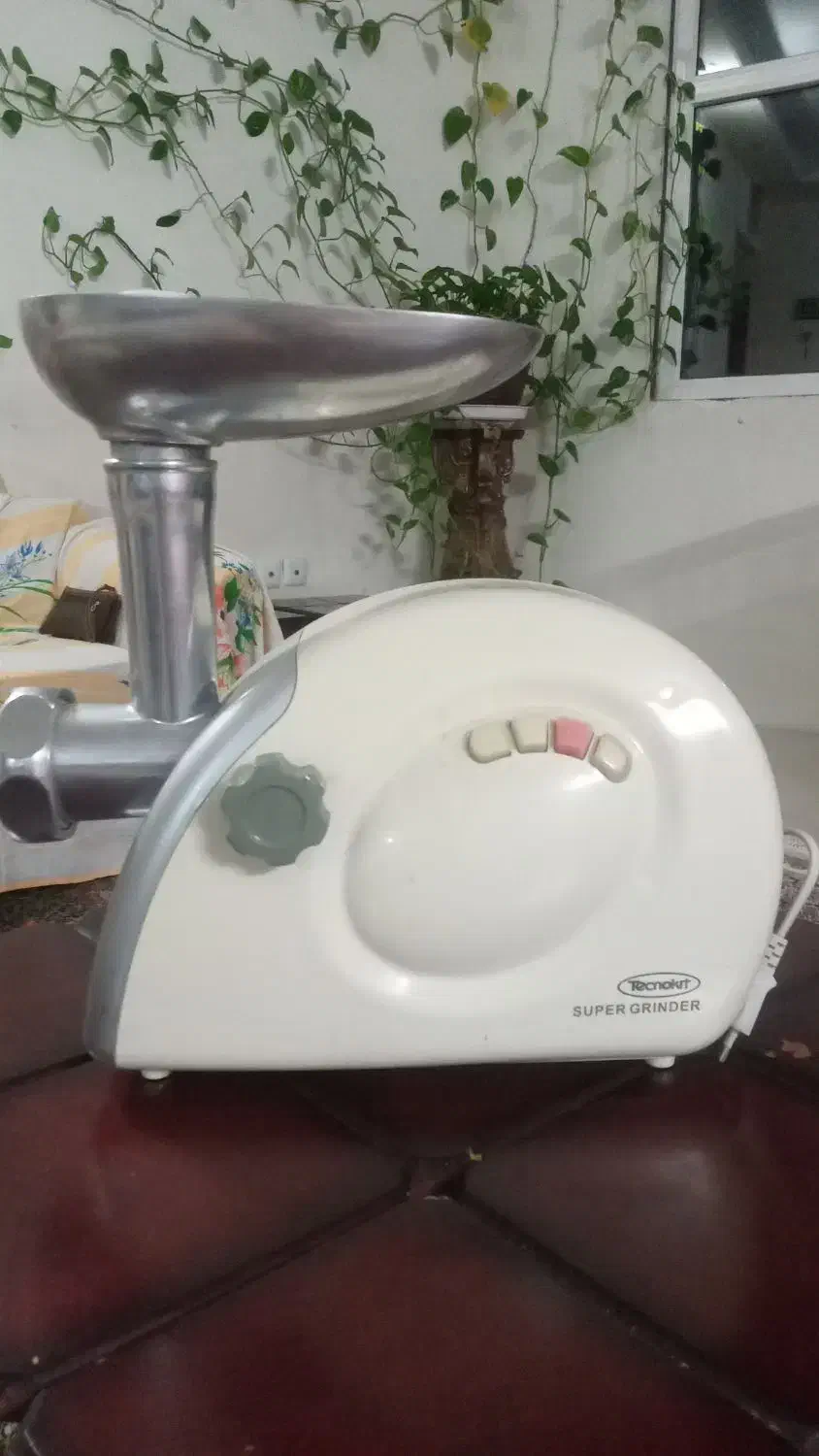 چرخ گوشت نونو|خردکن، آسیاب، غذاساز|مشهد, ویلاشهر|دیوار