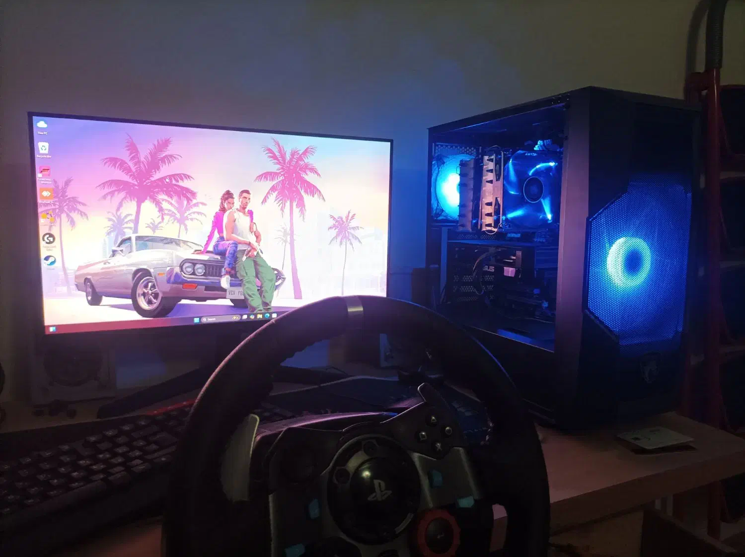 کیس گیمینگ   RTX 5060|رایانه رومیزی|پرند, فاز ۲|دیوار