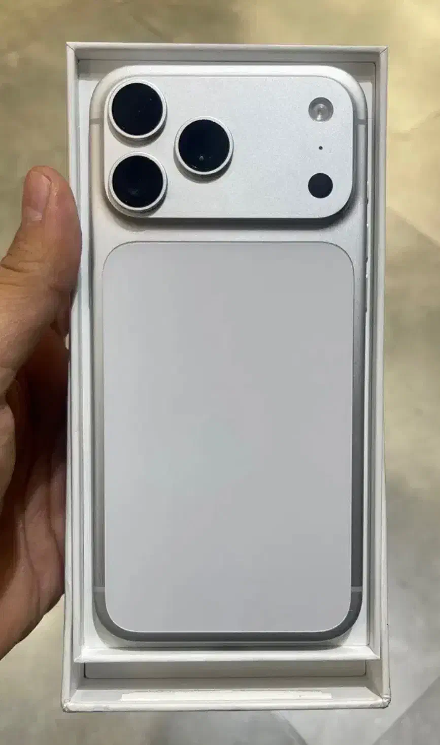 ایفون ۱۷ پرومکس ۲۵۶ zaa|موبایل|اندیشه, شهرک صدف|دیوار