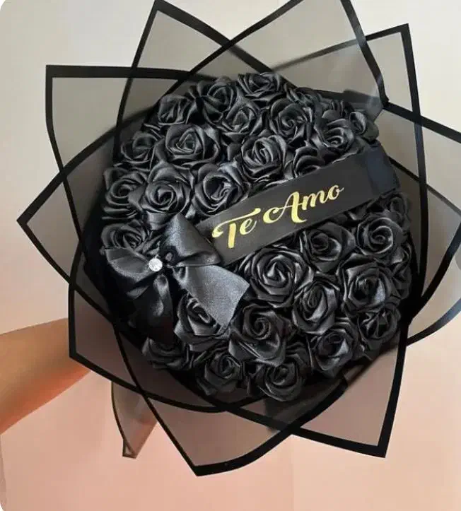 دست گل و باکس ربانی|گل مصنوعی|بهاباد, |دیوار