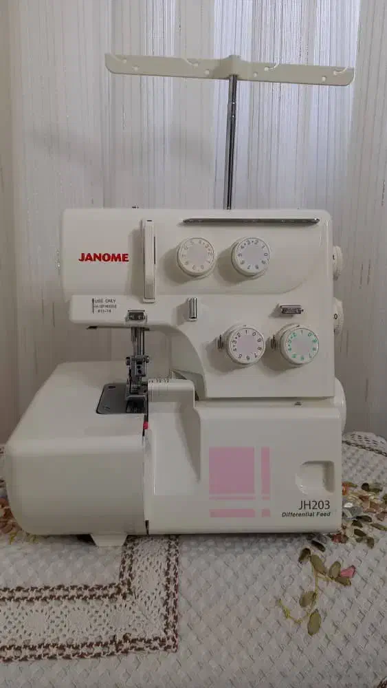 سردوز ژانومه|چرخ خیاطی و ریسندگی|قائم‌شهر, |دیوار