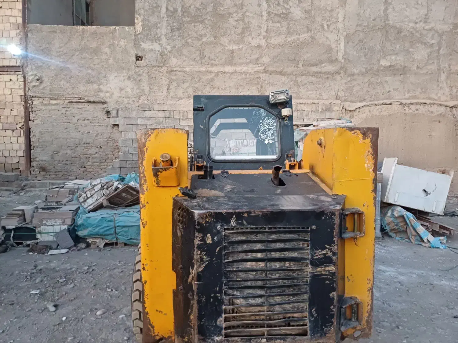 بابکت مینی لودر هیوندای|خودرو سنگین|ملارد, |دیوار