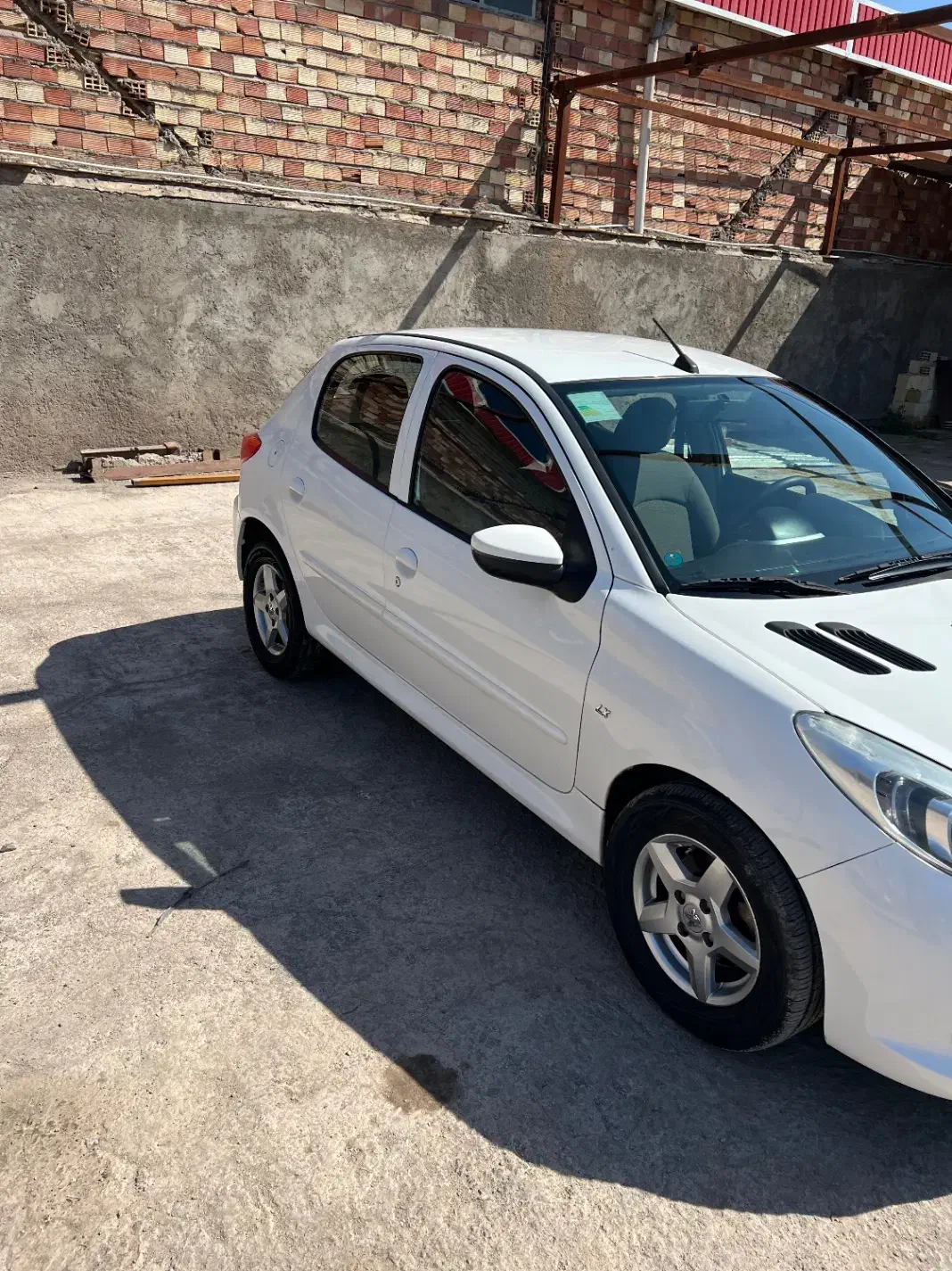 پژو ۲۰۷|خودرو سواری و وانت|بم, |دیوار