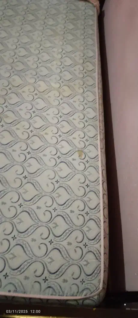 خوشخواب و روفرشی|روفرشی|اراک, |دیوار