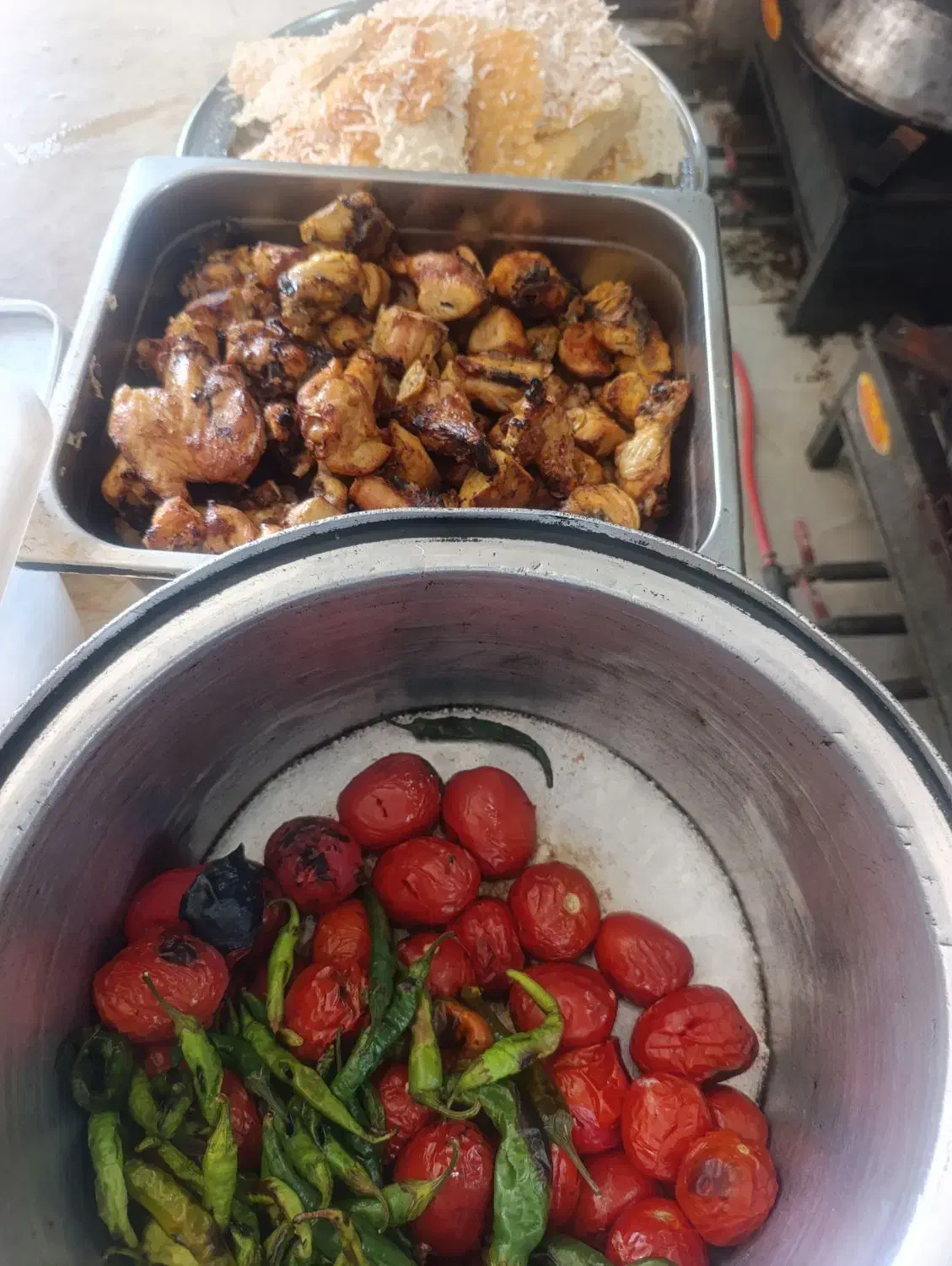 آشپزخانه و سفارشات مجالس و شرکت ها|خدمات پذیرایی، مراسم|بمپور, |دیوار