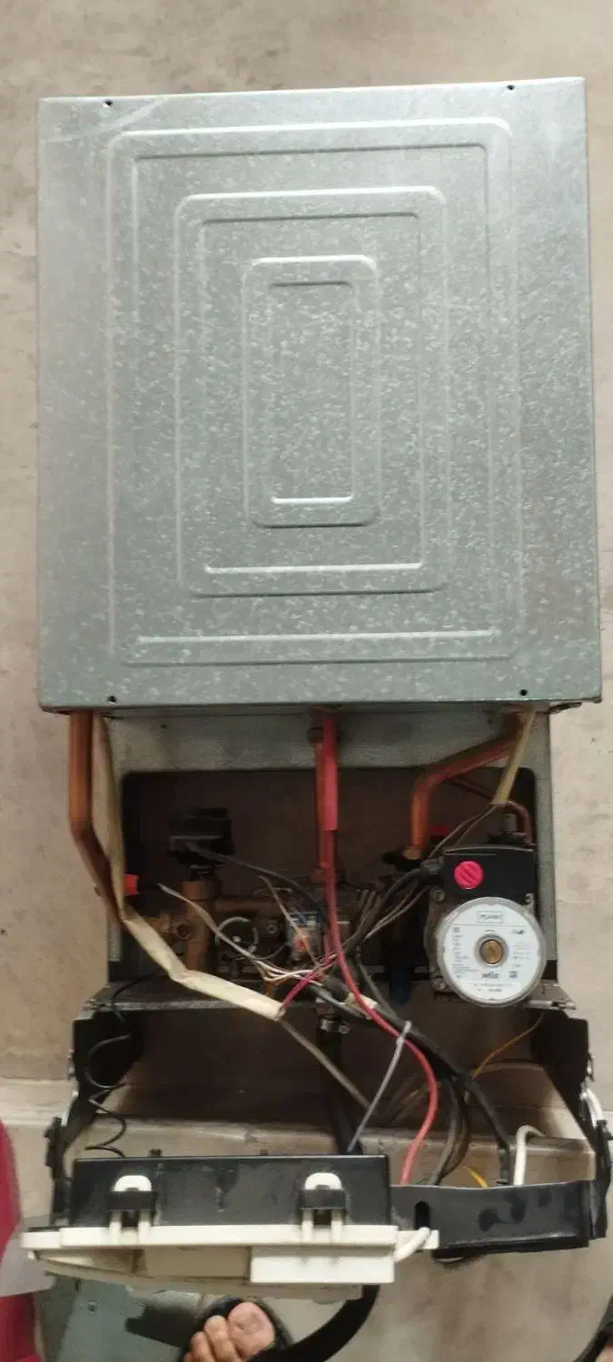 پکیج ۲۸ هزار ایران رادیاتور|آبگرمکن، پکیج، شوفاژ|نسیم‌شهر, |دیوار