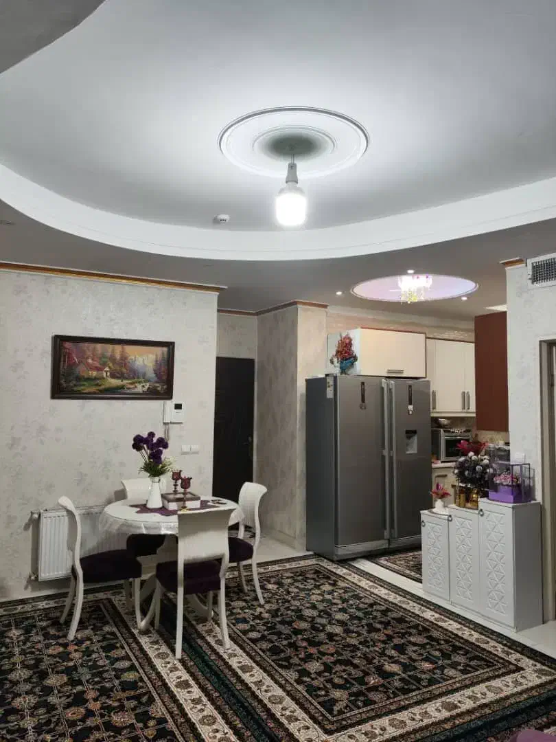 روبروی مترو کوچه مشکی کوچه لشگری