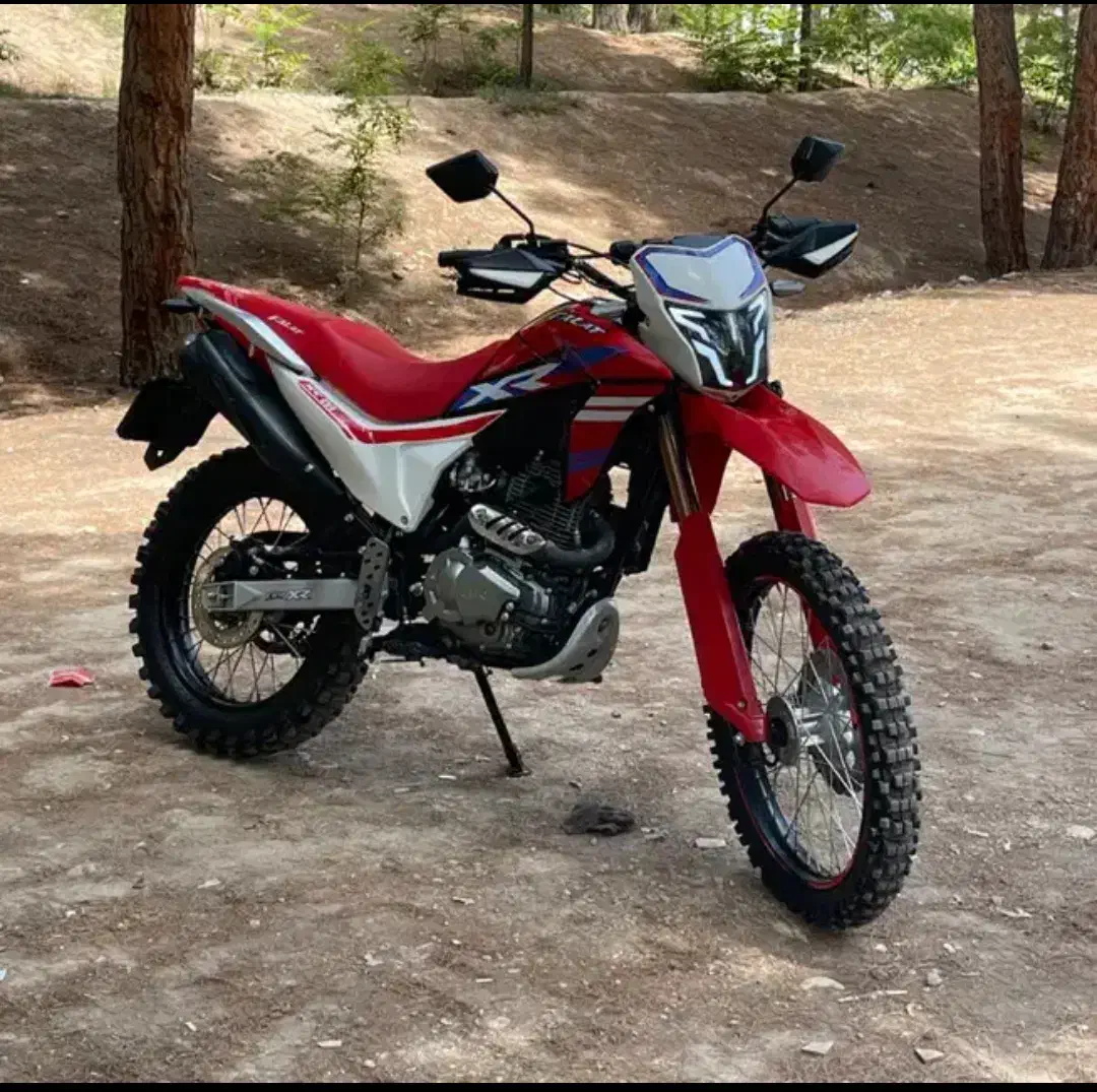 تریل xr 250|موتورسیکلت|بجنورد, |دیوار
